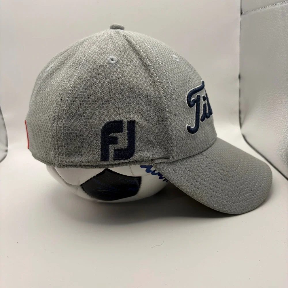Titleist Pro V1 Golf Cap Hat Grey S/M FootJoy‎ Flexfit Performance